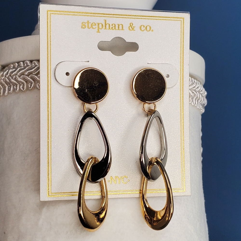 STEPHAN & CO Gold Silver Tone Drop Pendant Earring